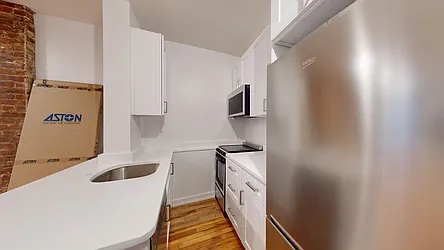 Rented by Bond New York