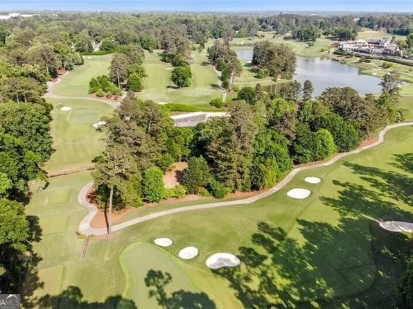 4175 Club Dr NE, Atlanta, GA 30319