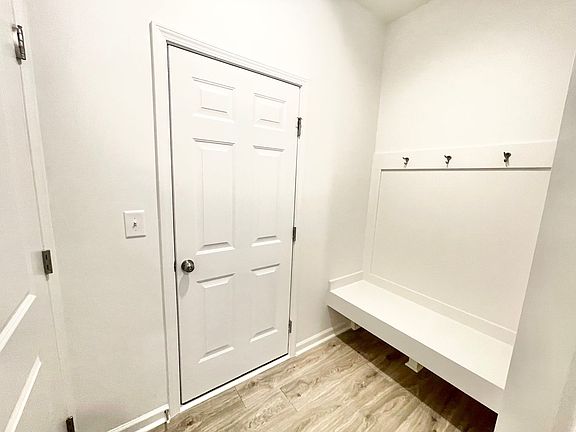 3rd image of 1348 Stork Dr
