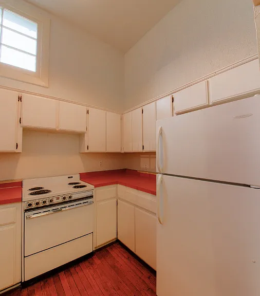 Renovated Apartments in the Historic Broadway Market Building — Photo 67