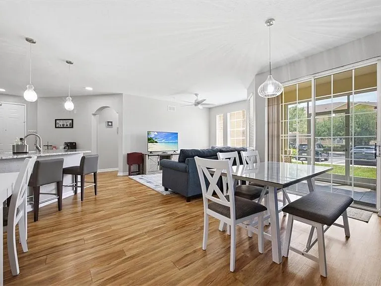 301 Terrace Ridge Cir #301 — Photo 9