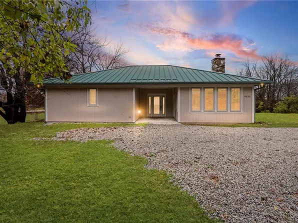 4828 Metropolitan Ave, Kansas City, KS 66106