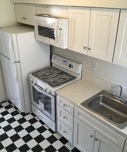 Cherry Complex, LLC — Photo 1