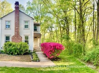 10100 Walnut Wood Ct, Burke, VA 22015
