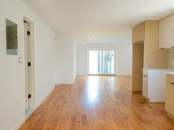 1379 East 93rd Street image 11 of 23