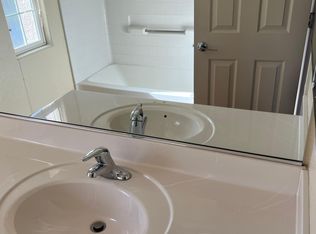 28 Prominent Bluff Ct, Henderson, NV 89002