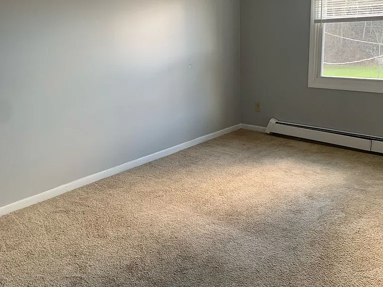Angle-Tyler Apartments — Photo 14