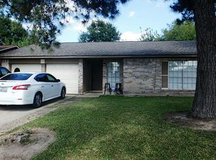 9410 Bauerlein Dr, Houston, TX 77086