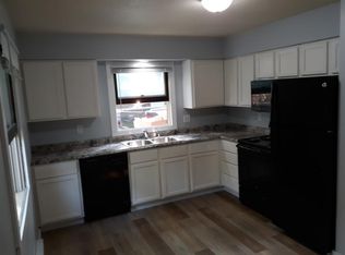 428 18th Pl S, La Crosse, WI 54601