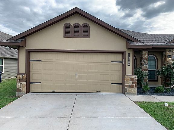 3rd image of 15480 Baker Meadow Loop