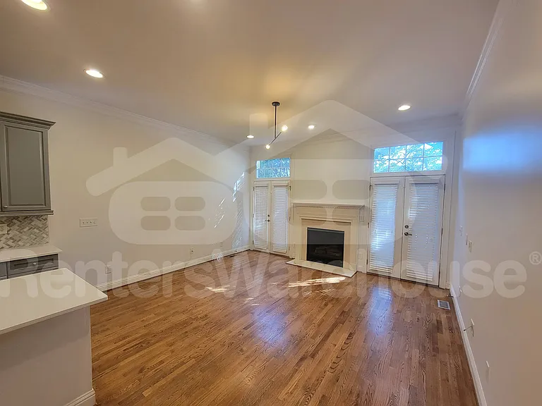 2671 Rivers Edge Dr — Photo 33