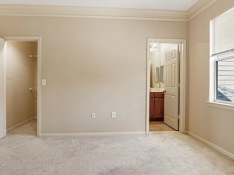 1602 Baldwin Rowe Cir #1602 — Photo 28