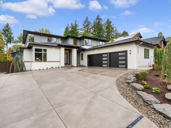 9193 SW Morrison St, Portland, OR 97225