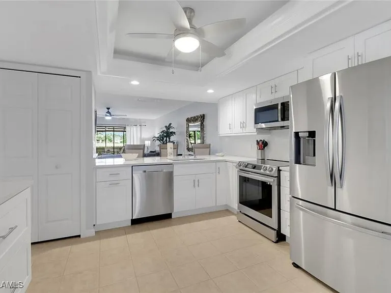 16466 Timberlakes Dr #103 — Photo 2