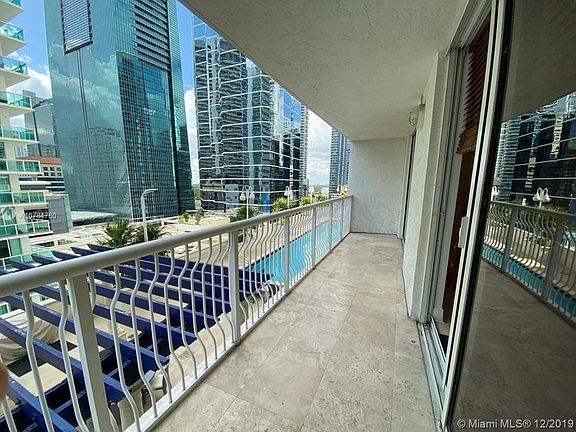 4th image of 1200 Brickell Bay Dr APT 1515