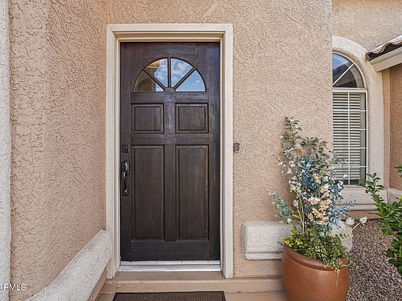 3rd image of 16137 E GLENPOINT Drive