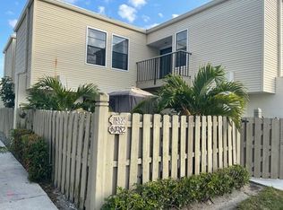 11988 Shakerwood Ln, Wellington, FL 33414