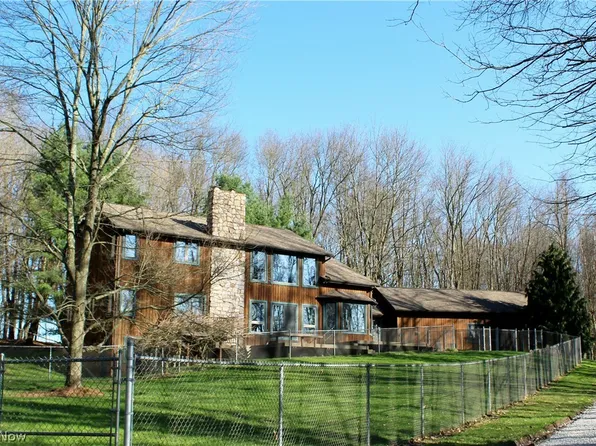 3190 Bunker Hill Rd, Leetonia, OH 44431