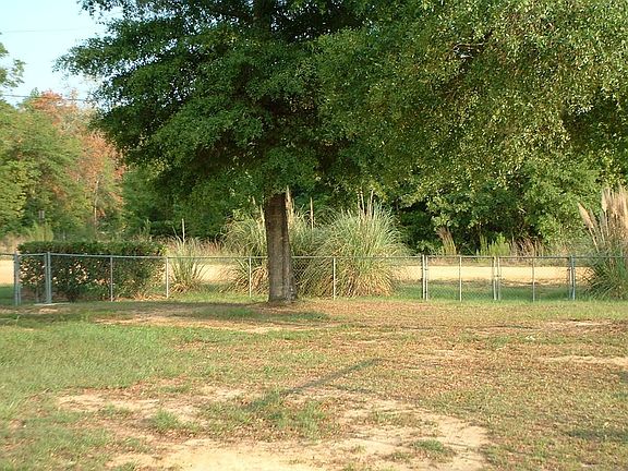 Large Fenced Back Yard