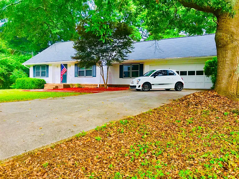 206 Ginger Cake Rd — Photo 2