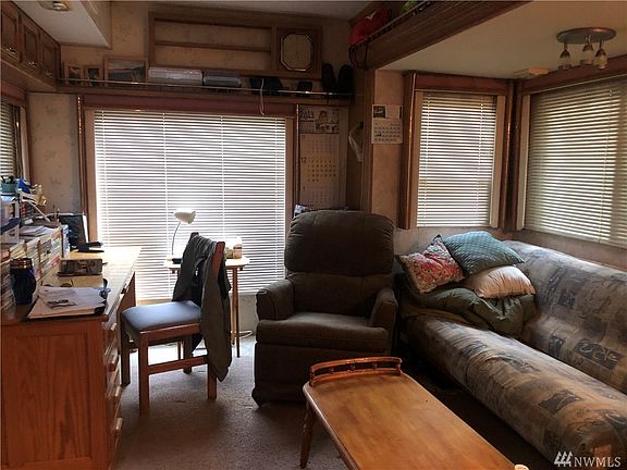 3rd image of 45104 Kachess Trl #3C1