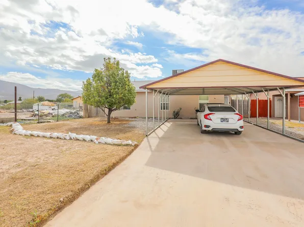 912 26th St, Alamogordo, NM 88310