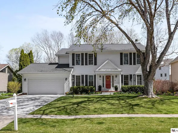 5816 Woodstock Ave, Lincoln, NE 68512