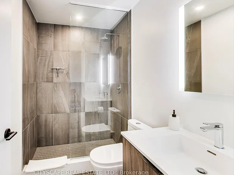 185 Alberta Ave #1210 — Photo 17