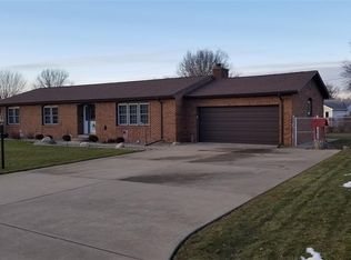 19395 Sundale Dr, South Bend, IN