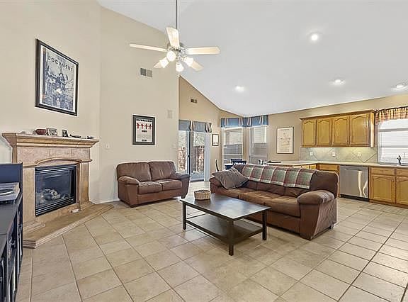 3rd image of 5509 Paloma Ct