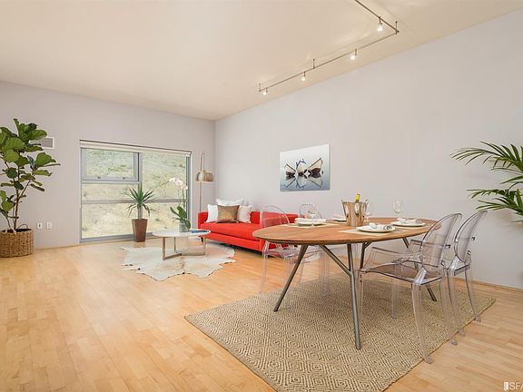 5th image of 1 Mandalay Pl Unit 1700