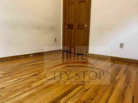 5th image of 489 Columbus Ave APT 5A