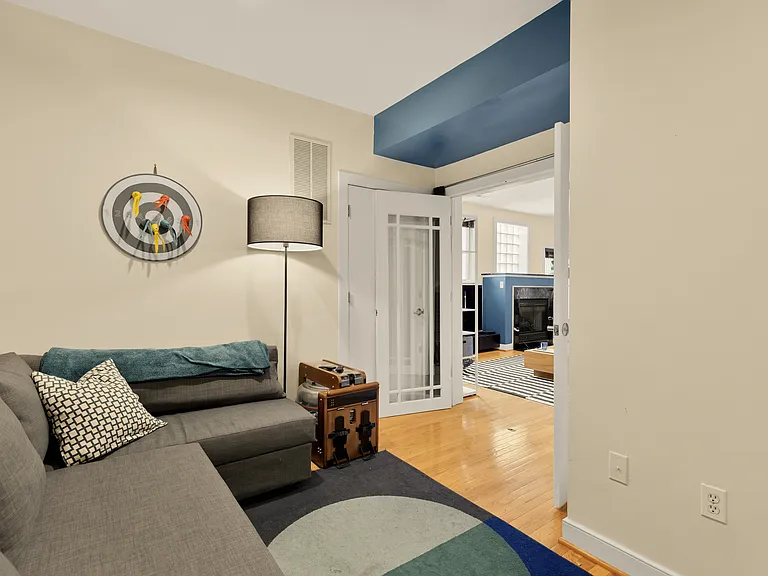 2363 Champlain St NW #3 — Photo 16
