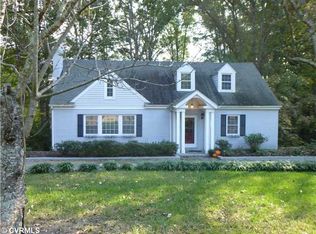 8041 W Mount Bella Rd, North Chesterfield, VA 23235