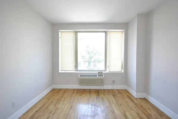 Rented by Town Residential | media 18