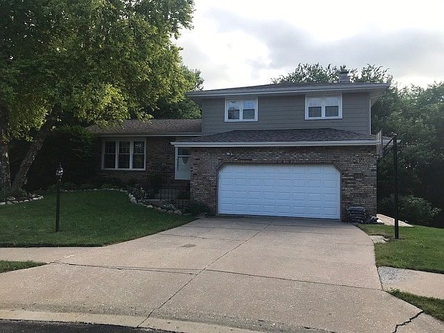 1st image of 1036 W Centennial Dr