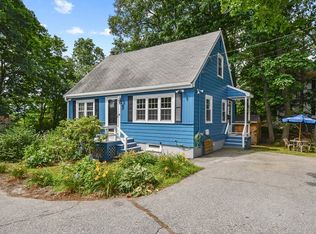 33 Clifton Park Ct, Melrose, MA 02176