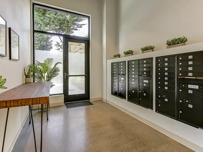 Ori Stone Way Apartments — Photo 37