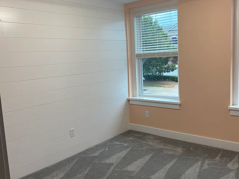 202 N Main St #B — Photo 7