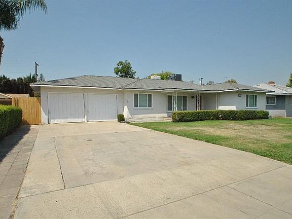 3rd image of 4643 N Palm Ave