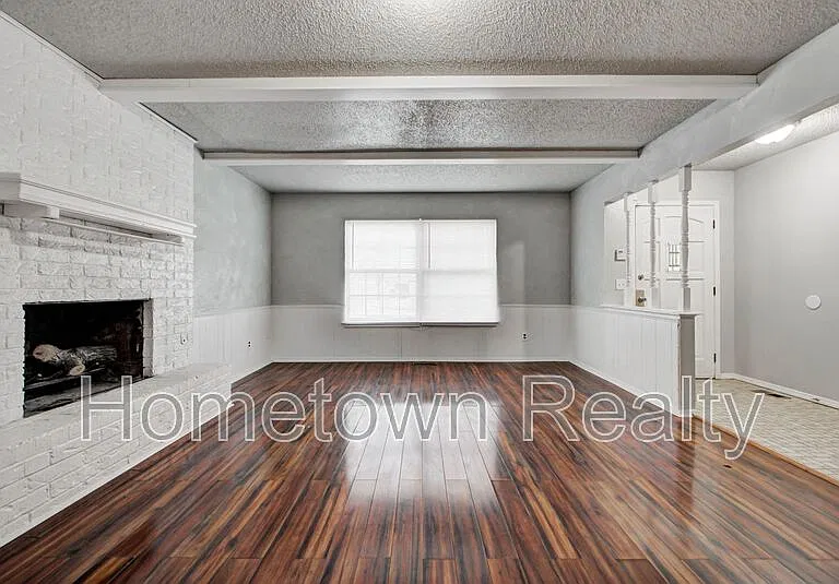 605 W Clarke St — Photo 11