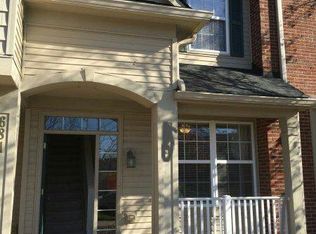 689 Abbington Ct, Howell, MI 48843