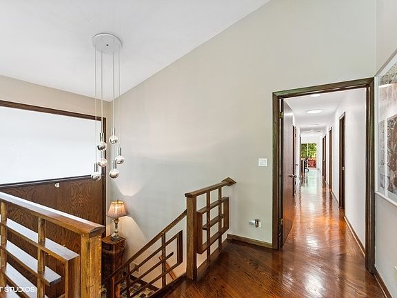 2nd image of 5639 N Newark Ave