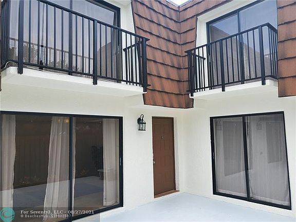 2nd image of 11923 SW 11th Ct #11923