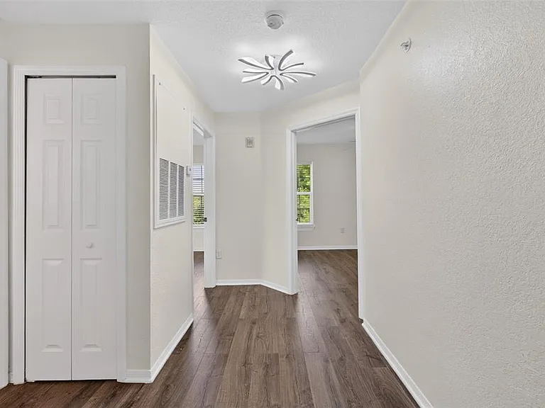 5467 Vineland Rd #6308 — Photo 19