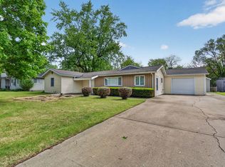 2559 Garden Ct, Joliet, IL 60435