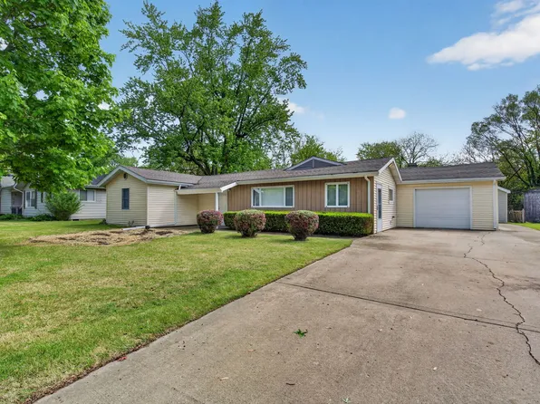 2559 Garden Ct, Joliet, IL 60435