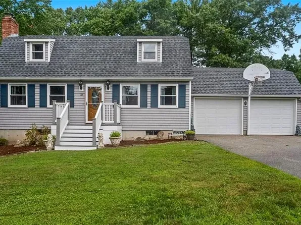 10 Powder Mill Ln, Smithfield, RI 02828