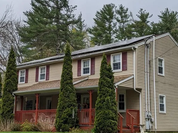 8 Browning Pond Rd, Spencer, MA 01562