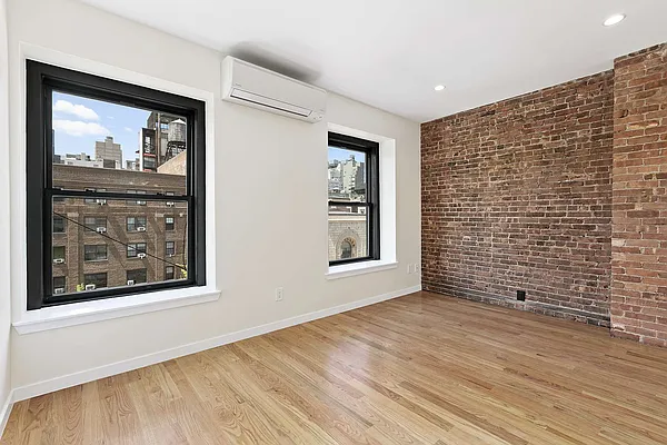 Rented by Compass | media 14